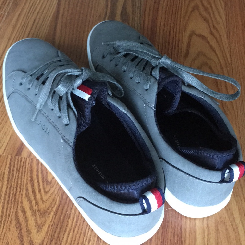 Shoes - Picture 1 of 2